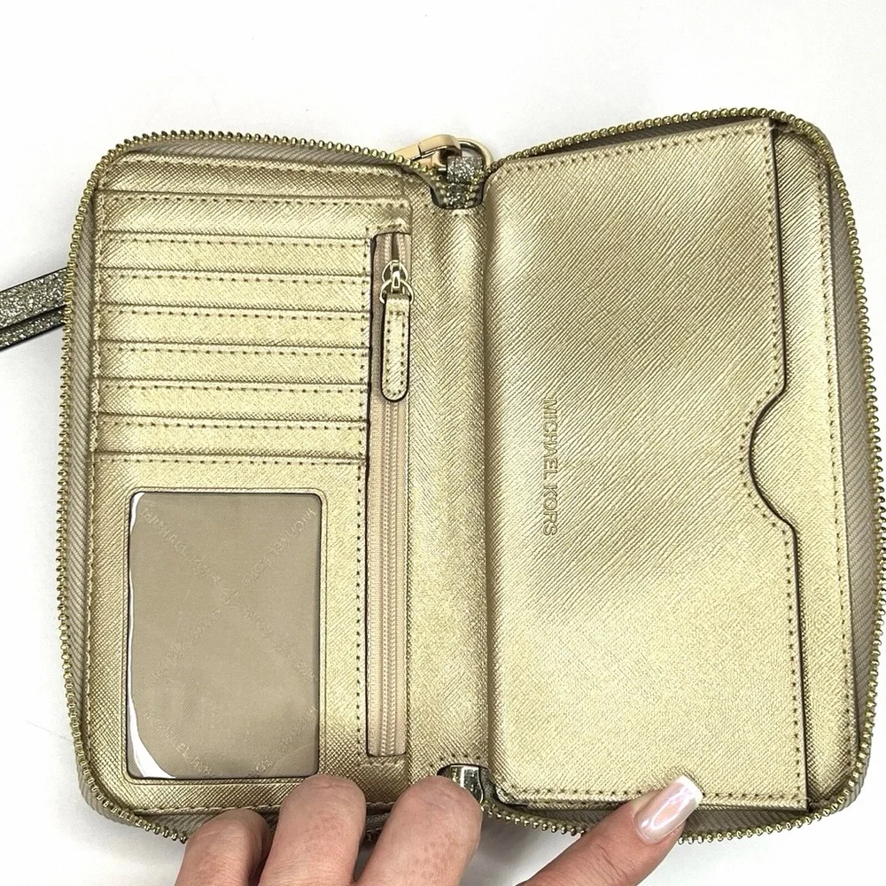 Michael Kors Jet Set Travel Glitter Pale Gold Phone Case  Wallet EUC